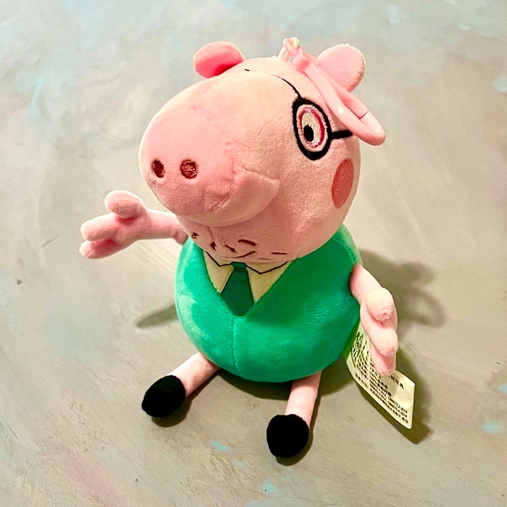 Sitting Peppa Pig Plush Soft Toy Office Desk Mate Stuffed Animal Wearing Glasses